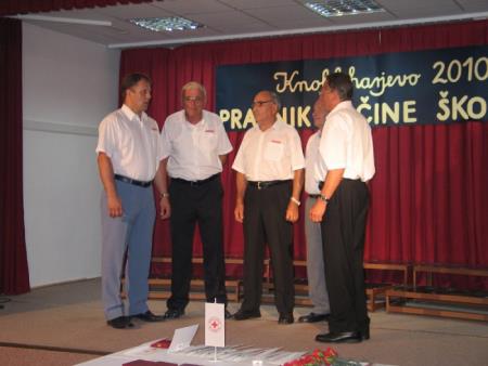 Škocjan poje in igra ter podelitev priznanj krvodajalecm 16